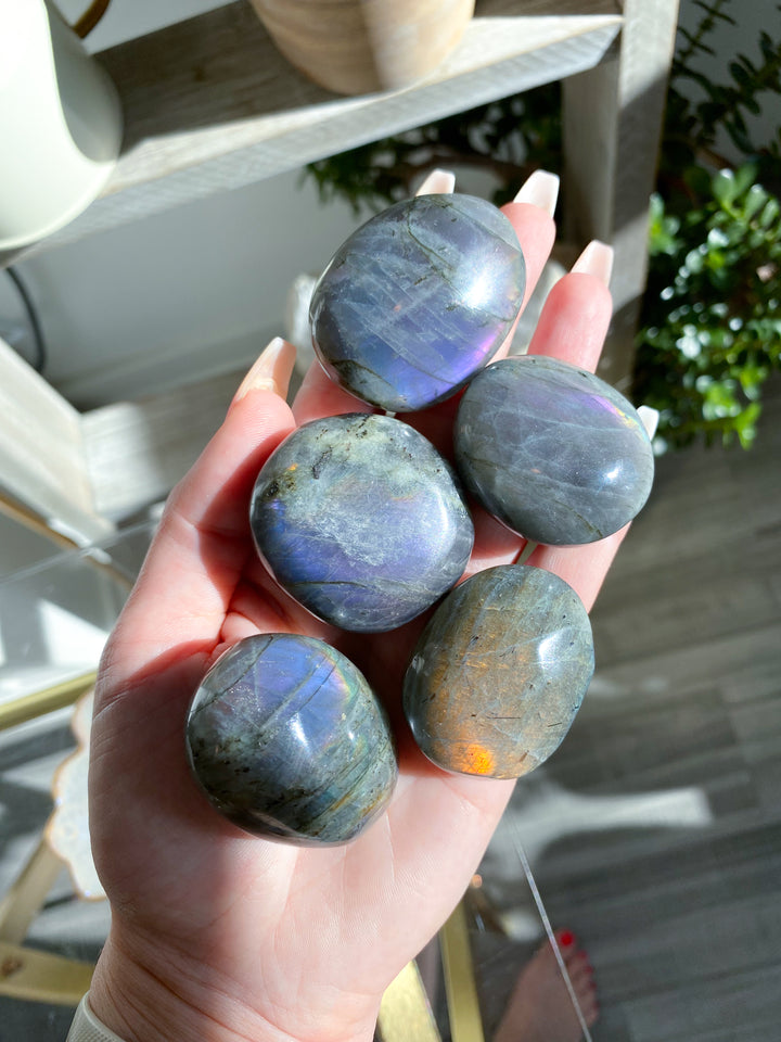 Big, Flashy Labradorite Pebble Stone