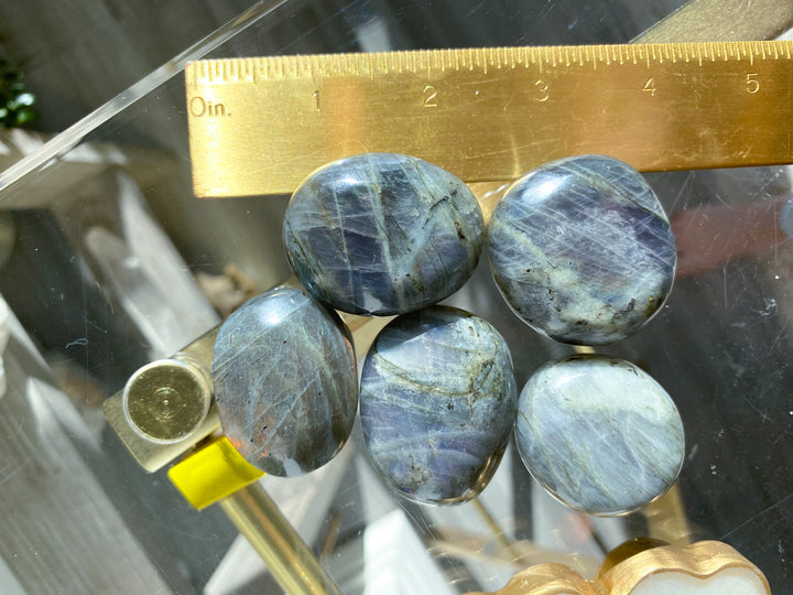Big, Flashy Labradorite Pebble Stone