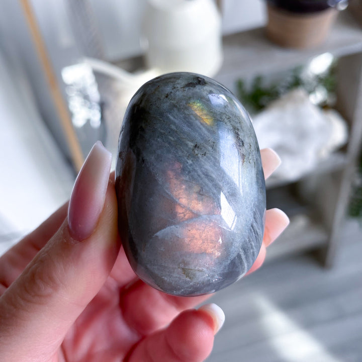 Small, Very Charming Labradorite Palm Stone #6