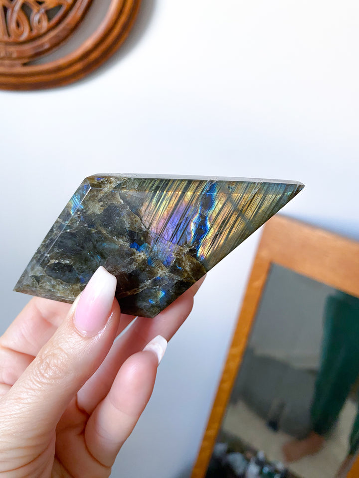 Labradorite Diamond on Stand - Get Exact Item