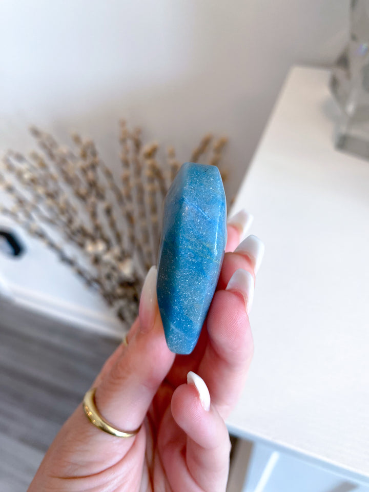 Trolleite Heart Carving #1