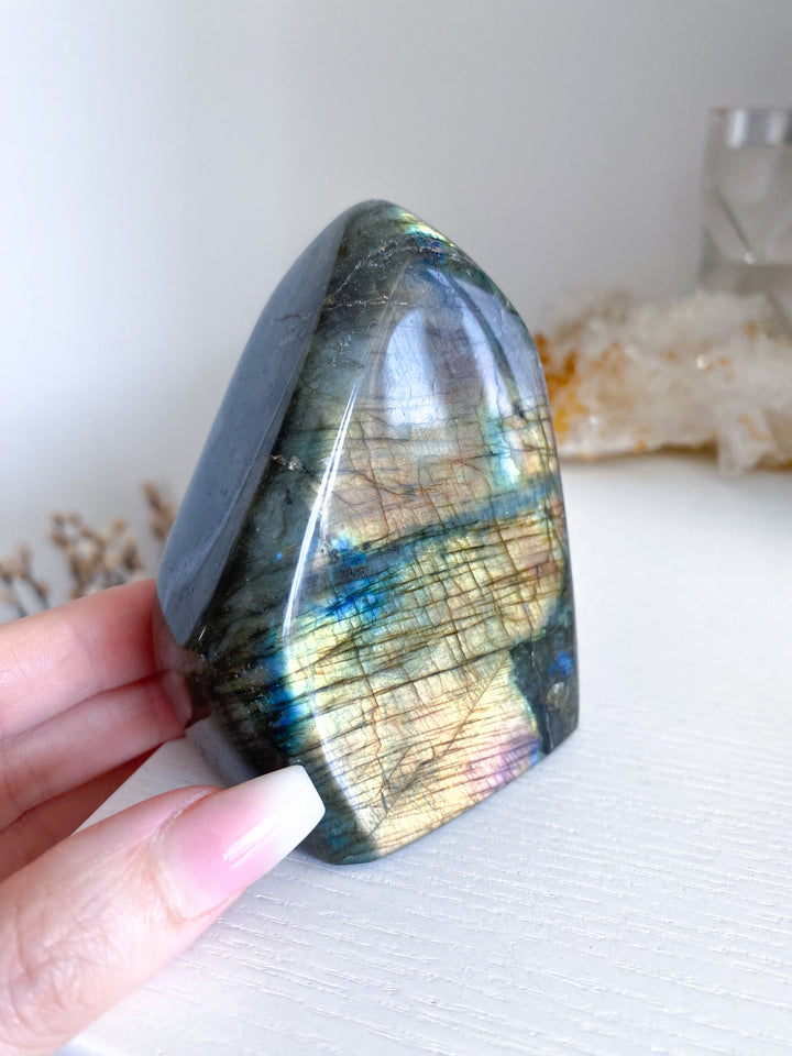 FLASHY Labradorite Free Form #5