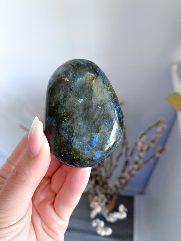 Labradorite Palm Stone #7