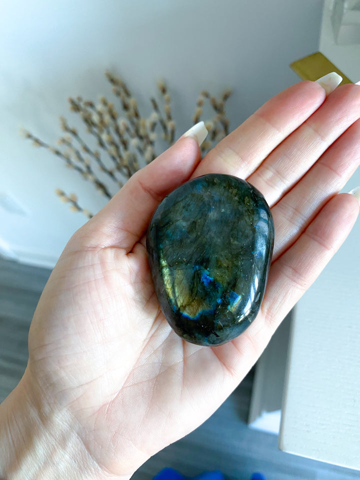 Labradorite Palm Stone #7