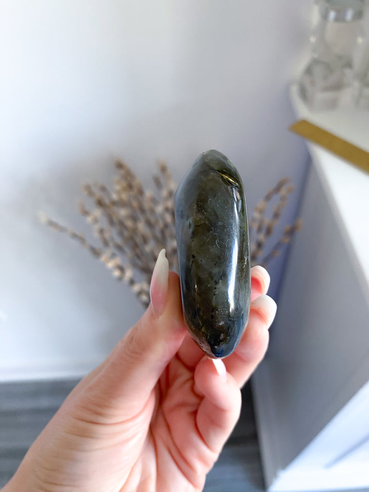 Labradorite Palm Stone #7