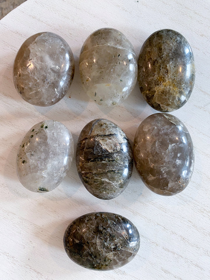 Inclusion Smokey Quartz Palm