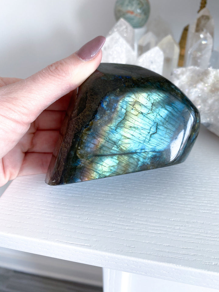 LARGE, STUNNING Labradorite Free Form - Psychic Abilities - Calming -  Imagination - Transformation - Revealing Truth - 1.1lb