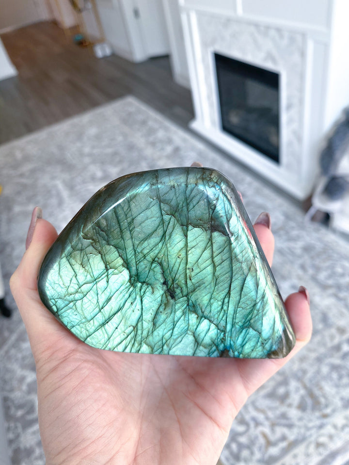 LARGE, STUNNING Labradorite Free Form - Psychic Abilities - Calming -  Imagination - Transformation - Revealing Truth - 1.1lb