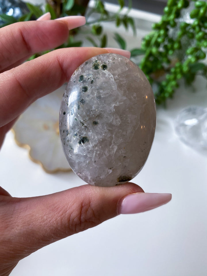 Inclusion Smokey Quartz Palm