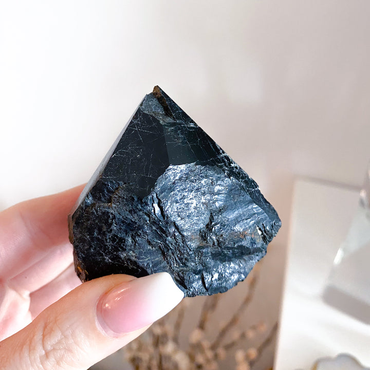 Chipped Tip Black Tourmaline Top Polish Tower