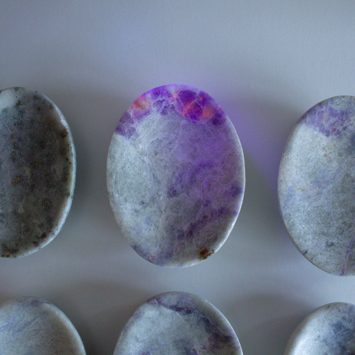 Large Hackmanite Worry Stone (UV Reactive)