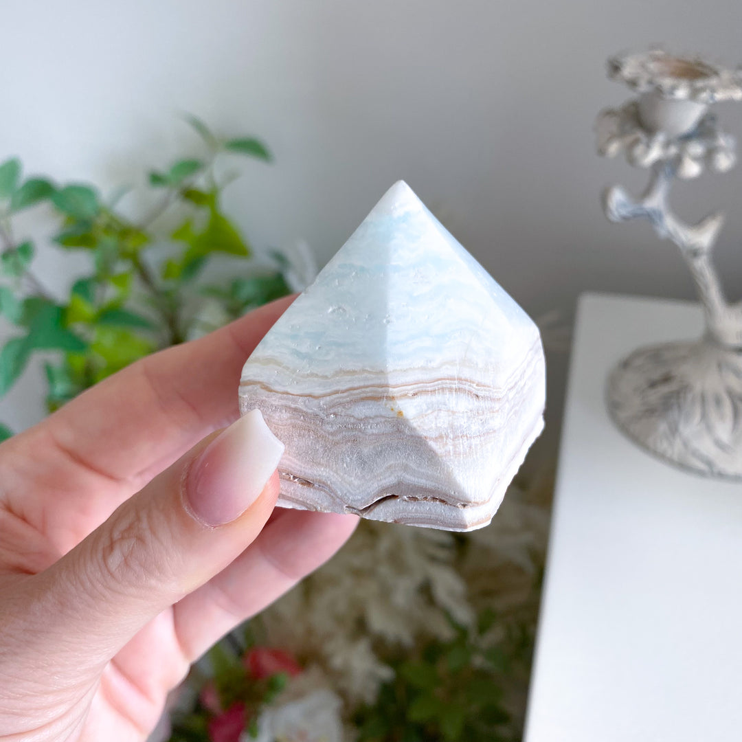 Caribbean Calcite Point Top Polish 