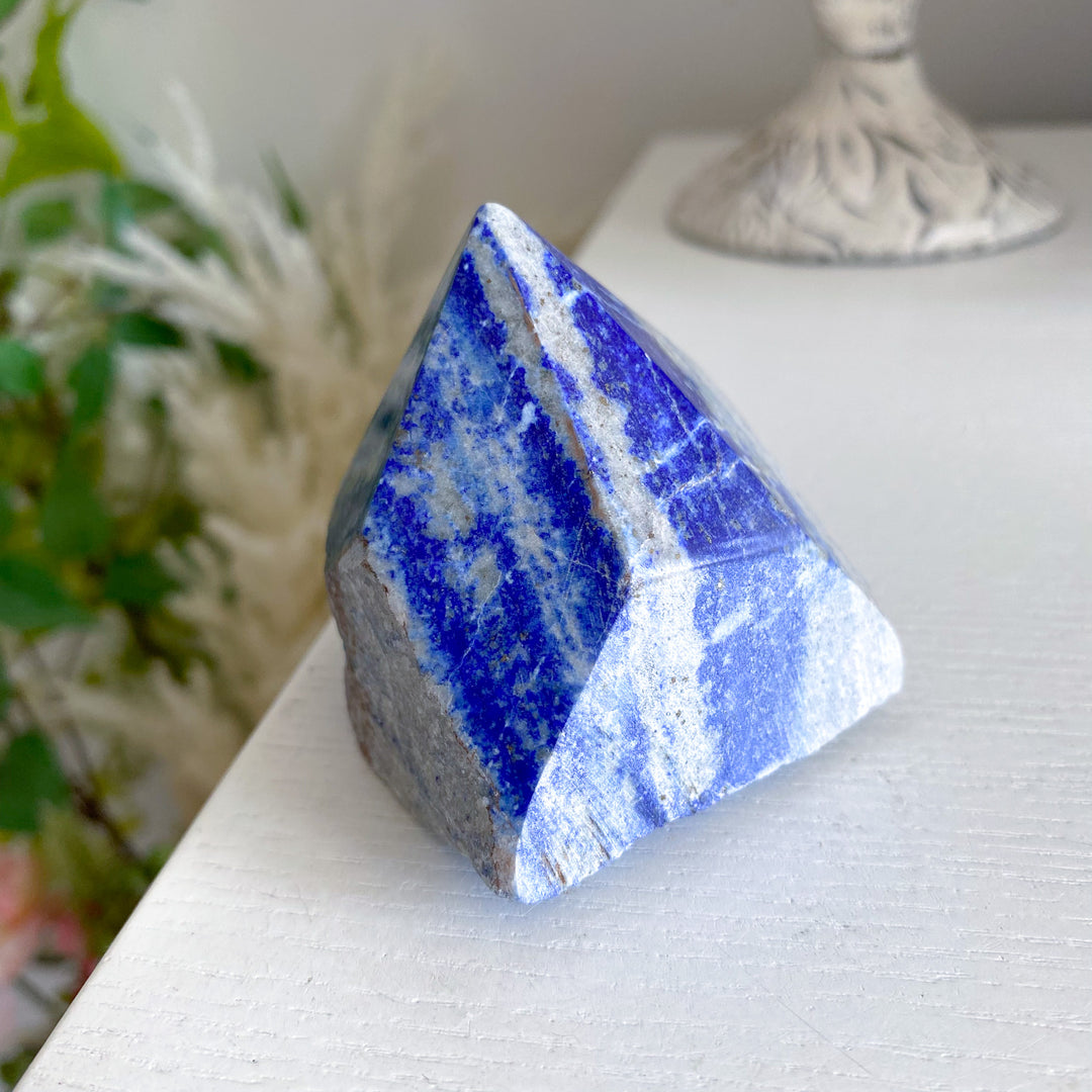 Lapis Lazuli Top Polish Point 
