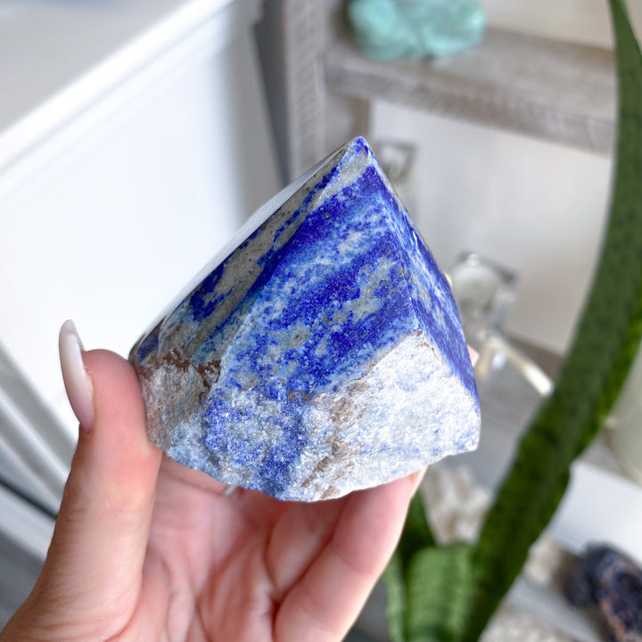 Lapis Lazuli Top Polish Point 