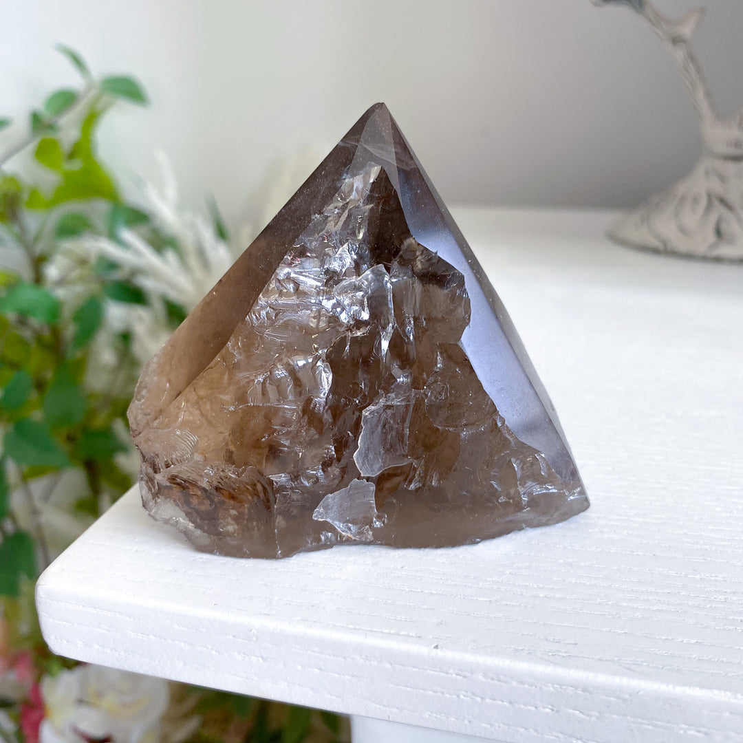 Large Smokey Quartz Top Polish 