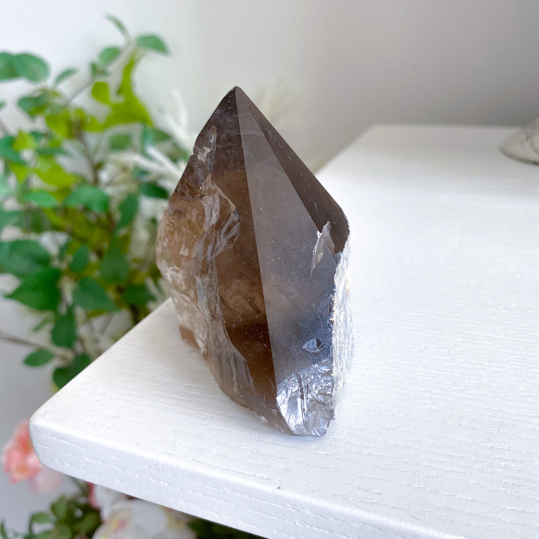 Large Smokey Quartz Top Polish 