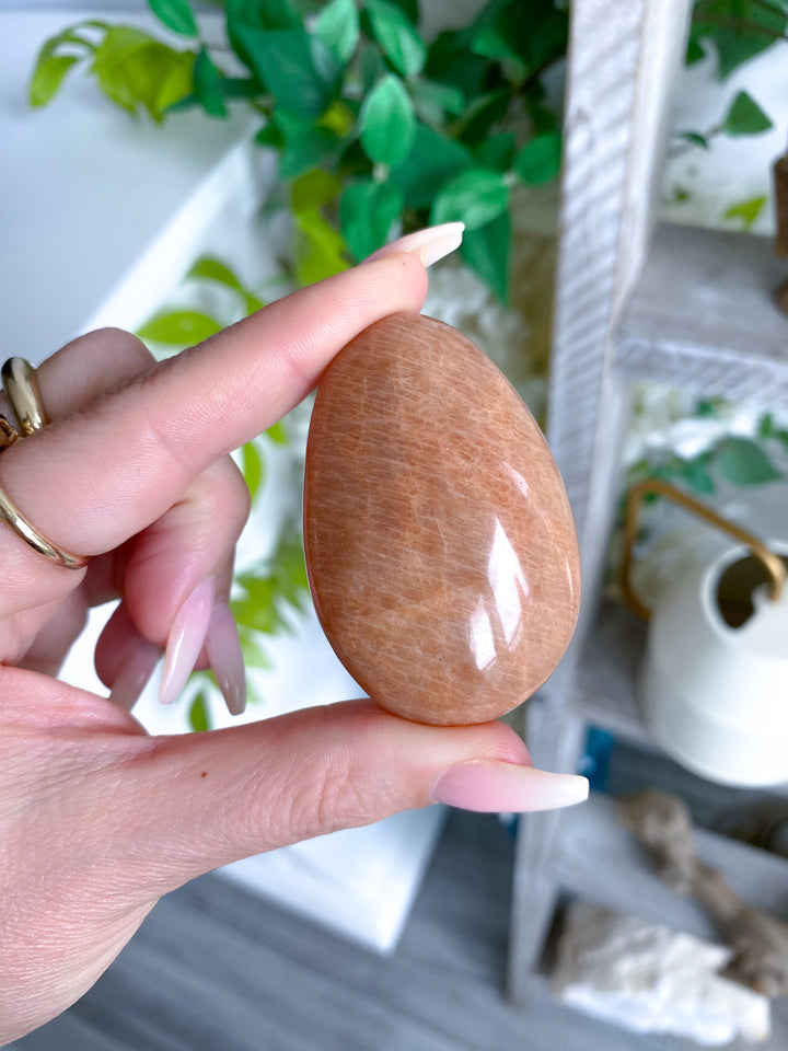 Peach Moonstone Palm Stone #4