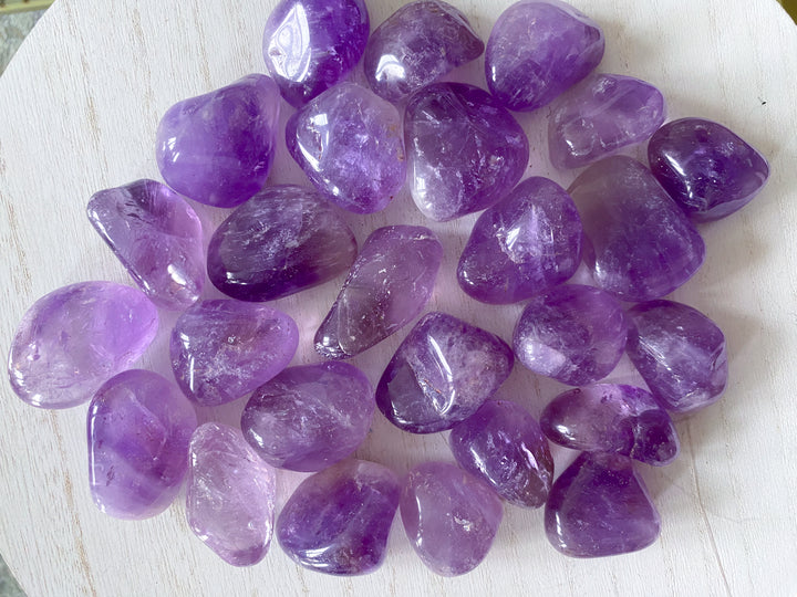Glassy Amethyst Pebble