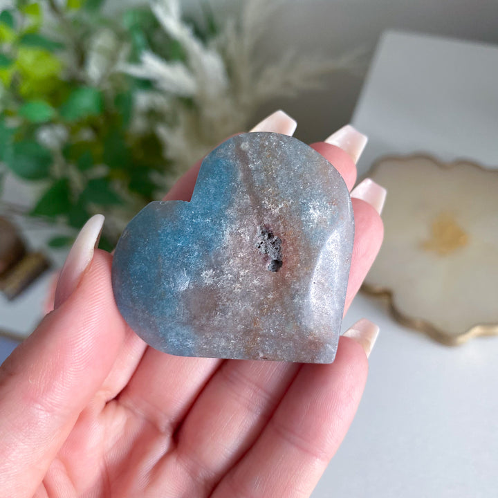 Trolleite Heart Carving 