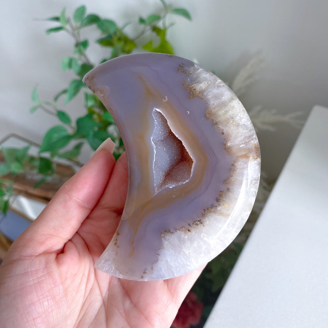 Druzy Agate Moon 