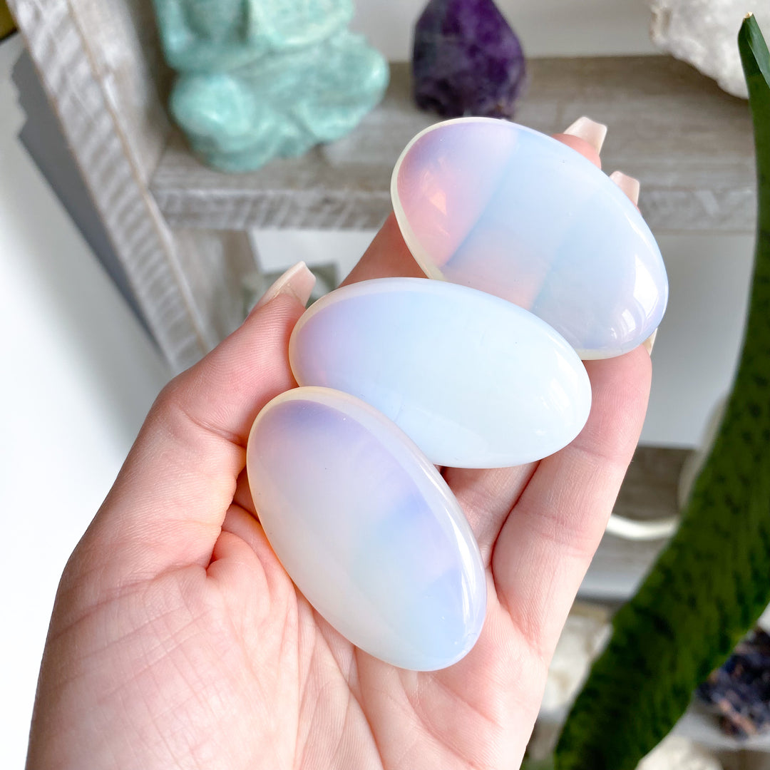 Small Opalite Palm
