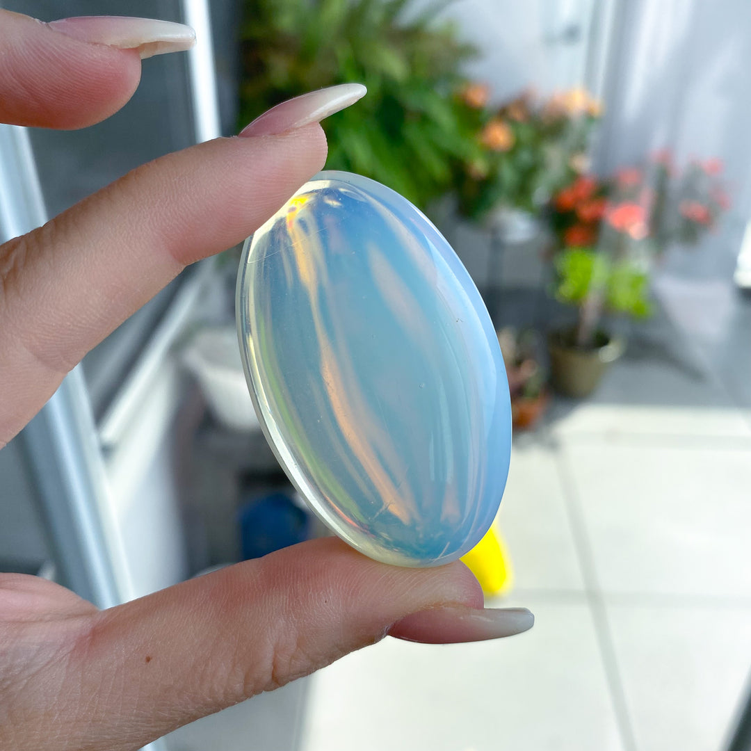 Small Opalite Palm
