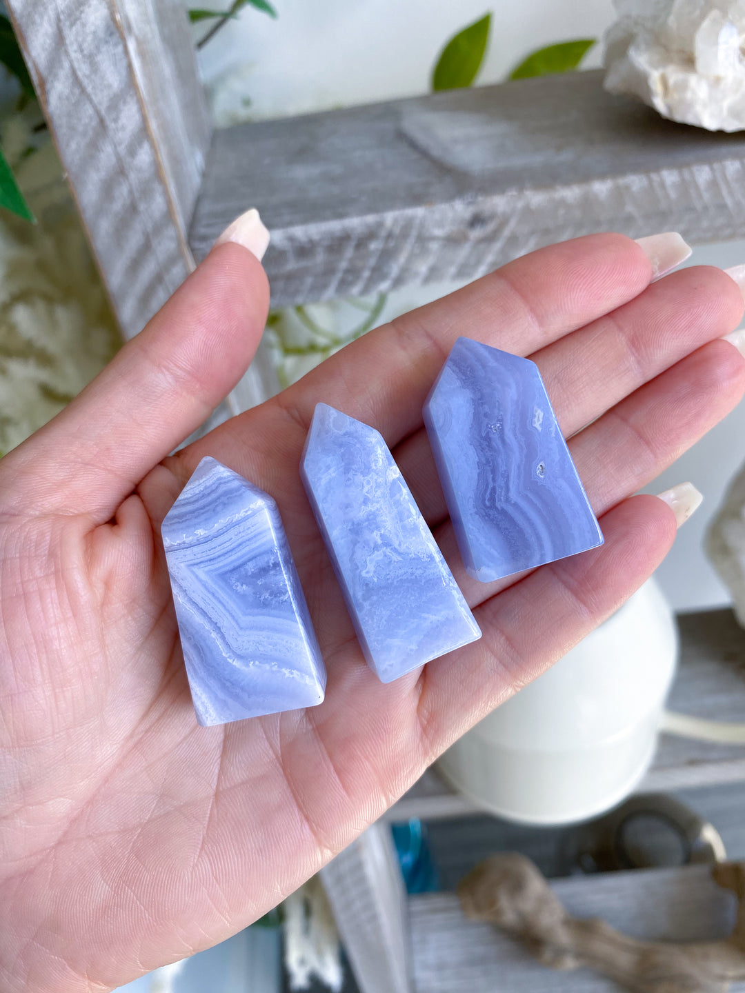 X Small Blue Lace Agate Tower