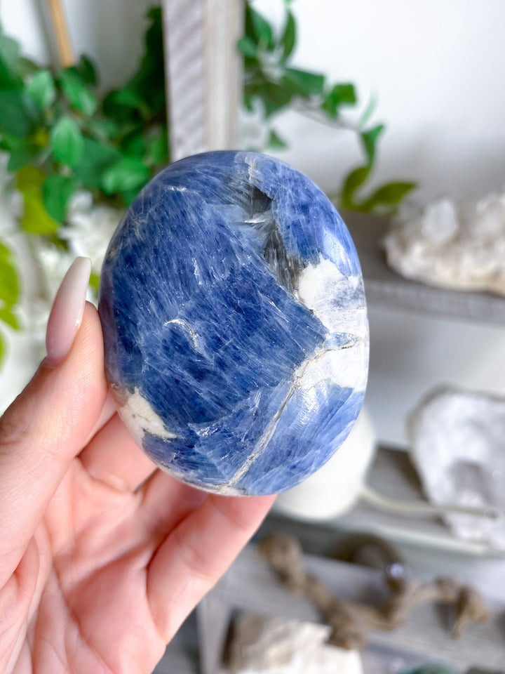 XL Blue Kyanite Palm Stone #2
