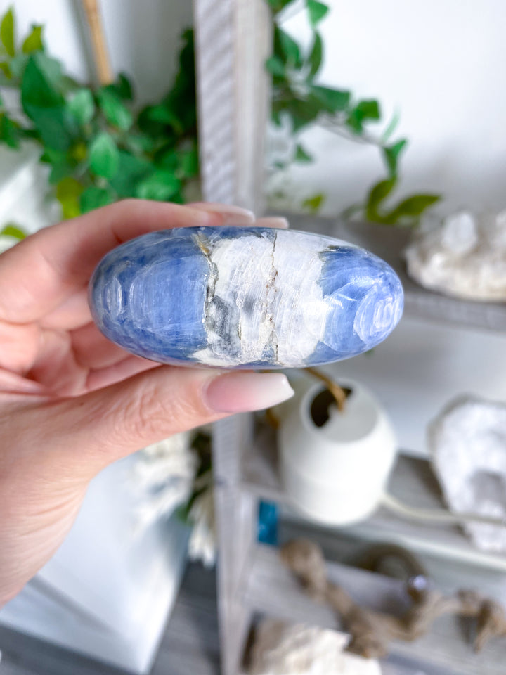 XL Blue Kyanite Palm Stone #2