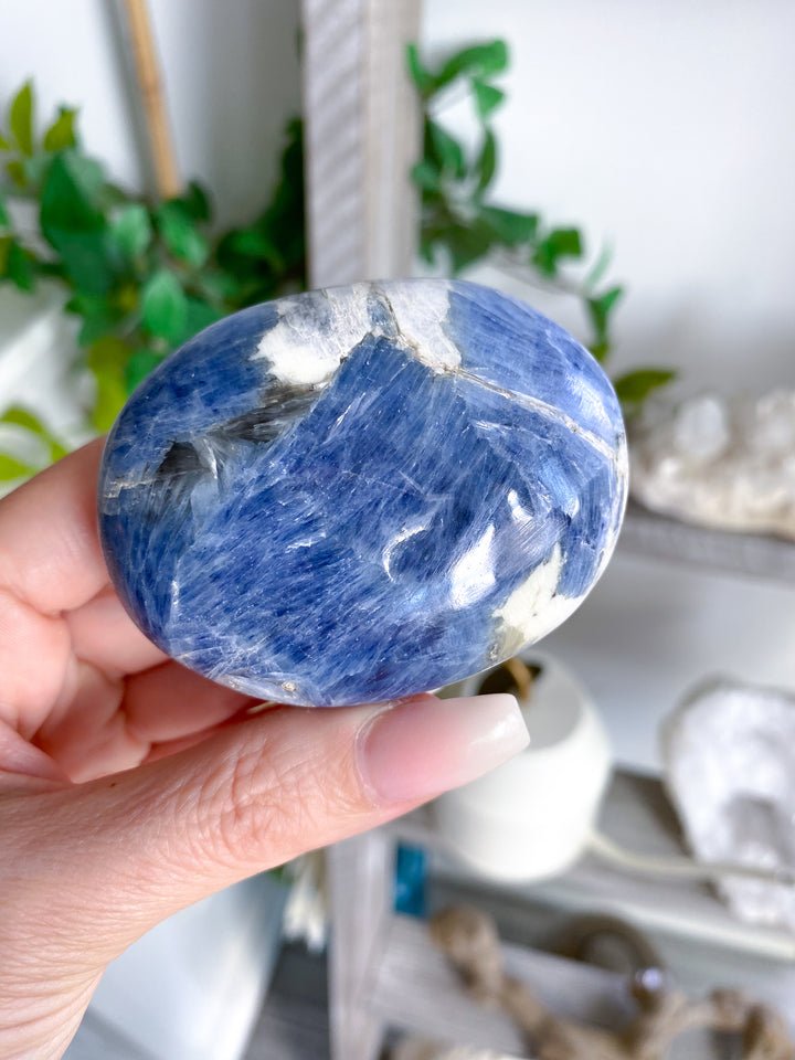 XL Blue Kyanite Palm Stone #2