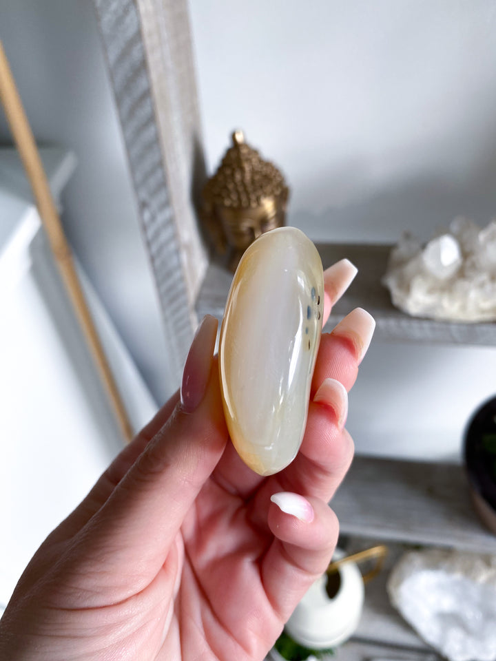 Grounding Agate Palm Stone