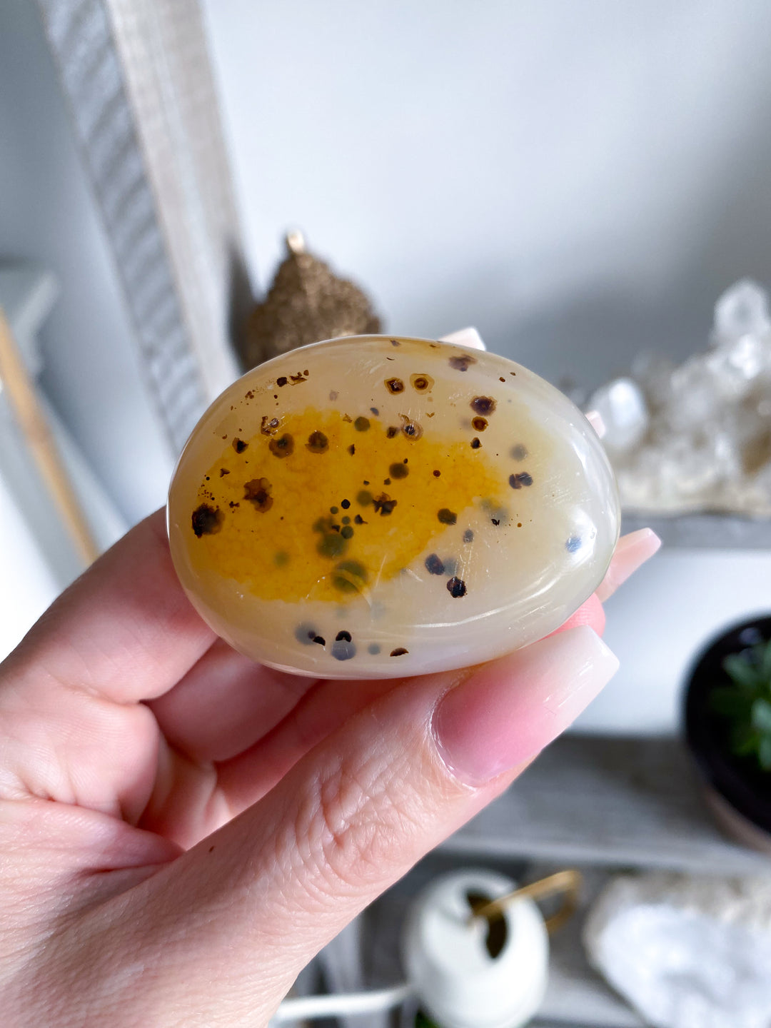 Grounding Agate Palm Stone