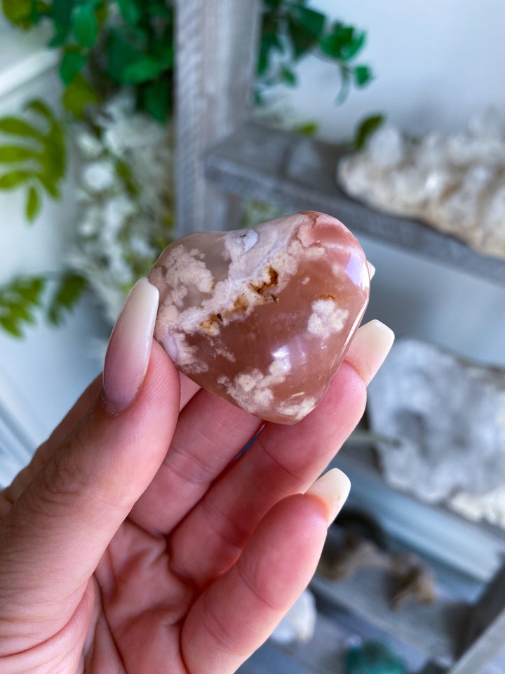 SET: Four Flower Agate Heart Carvings