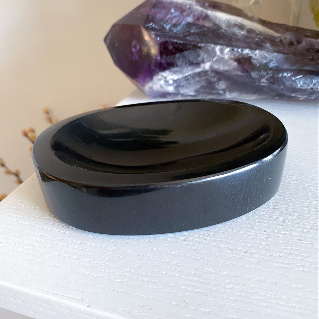 Shiny Black Jade Dish 4.5" x 3"