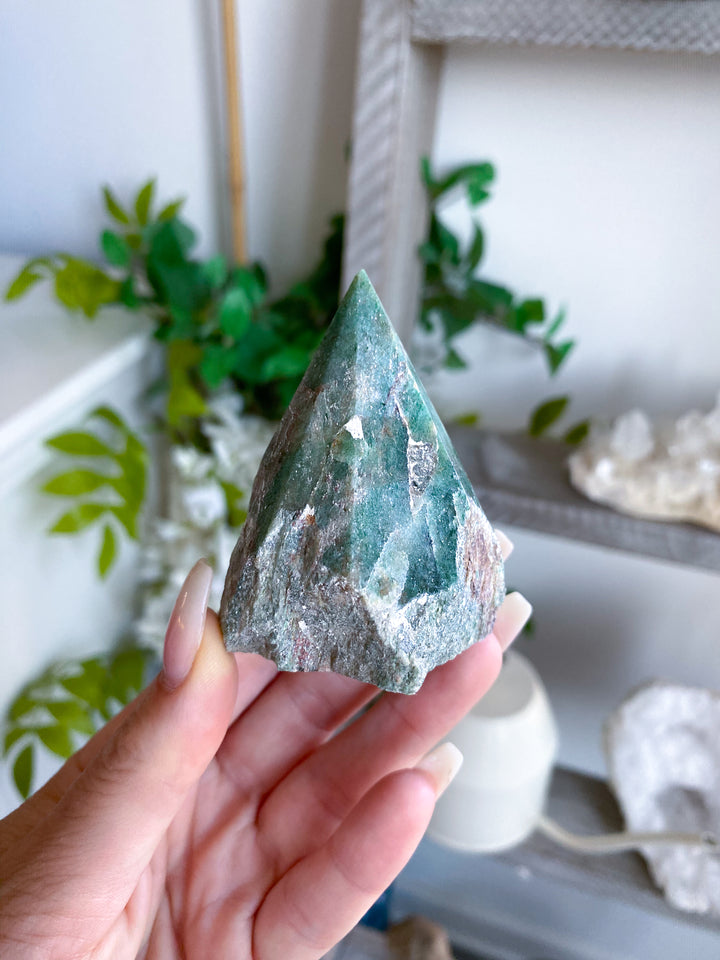 Dark Green Aventurine Top Polish Point #2