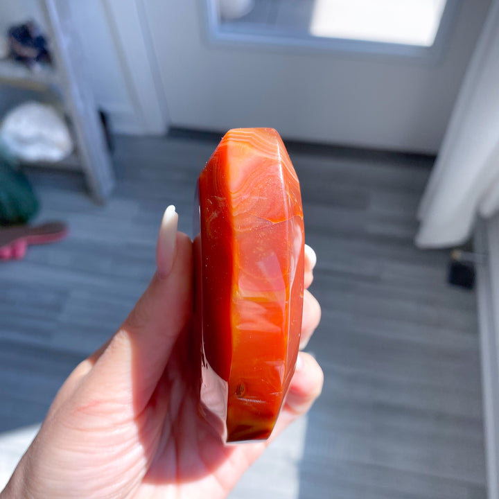 Carnelian Flame w/ Druze Cave 