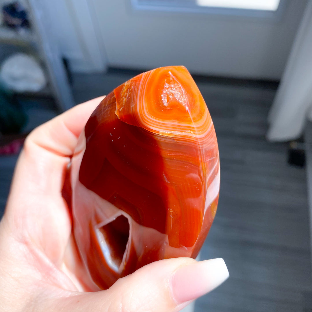 Carnelian Flame w/ Druze Cave 