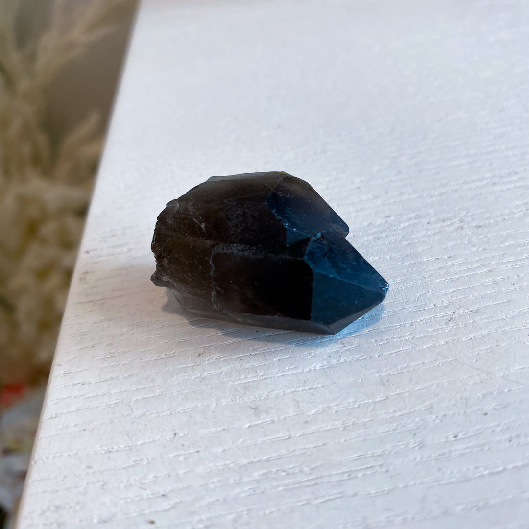Natural Smokey Quartz Point Twin