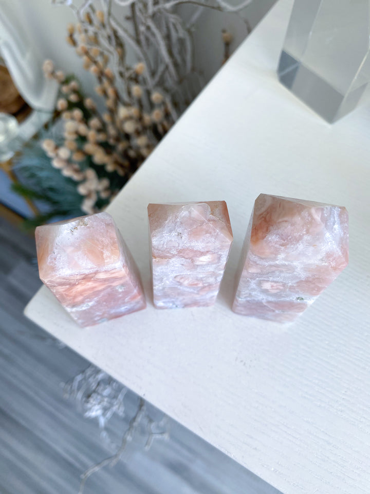 Quartzy Pretty Pink Flower Agate Tower