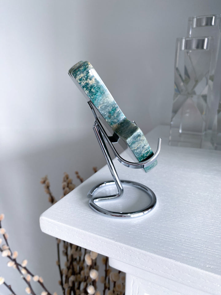 Green Aventurine Hamsa Carving with Stand