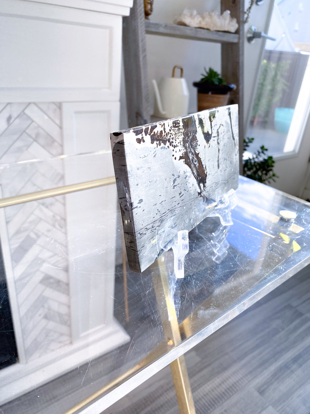 Gorgeous Picture Jasper Slab on Stand