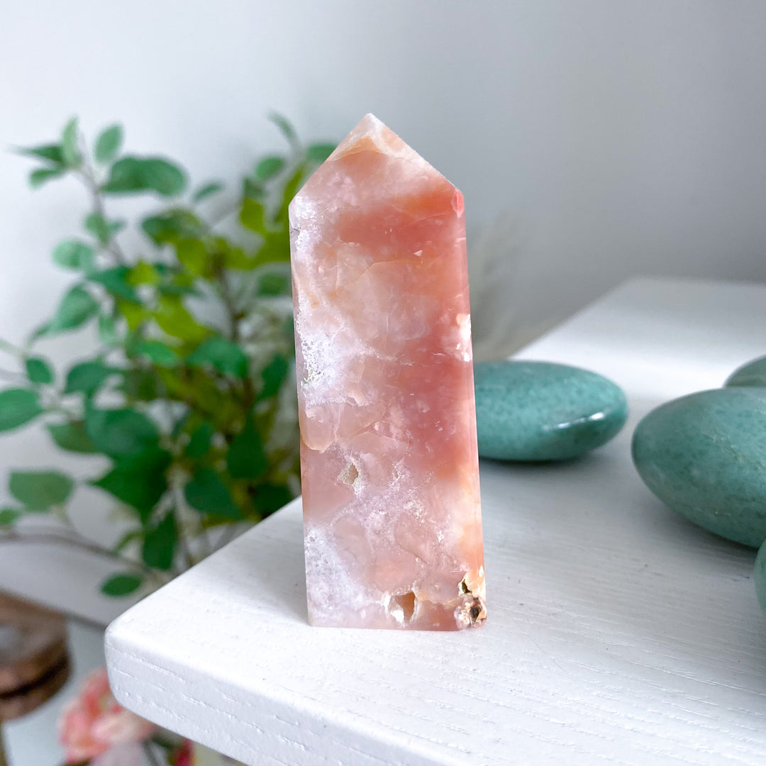 Quartzy Pretty Pink Flower Agate Tower