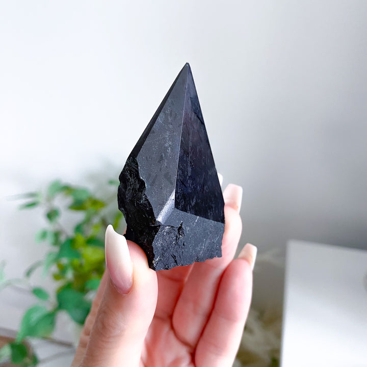 Black Tourmaline Top Polish 