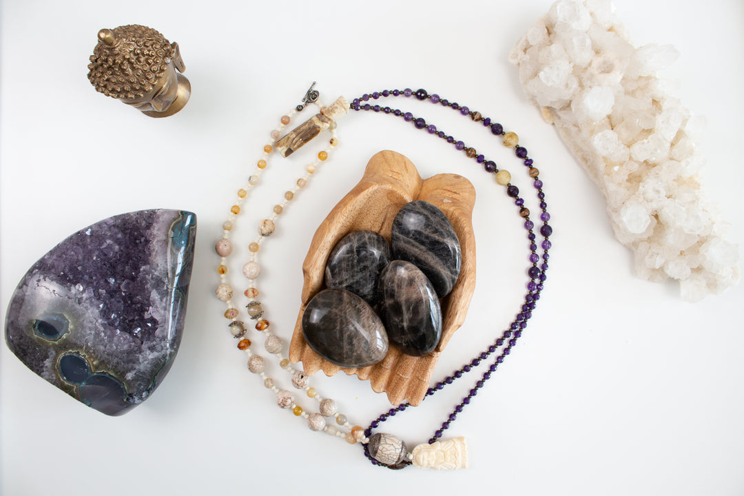 Black Moonstone Palm
