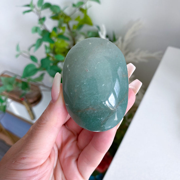 Green Aventurine Palm Stone 