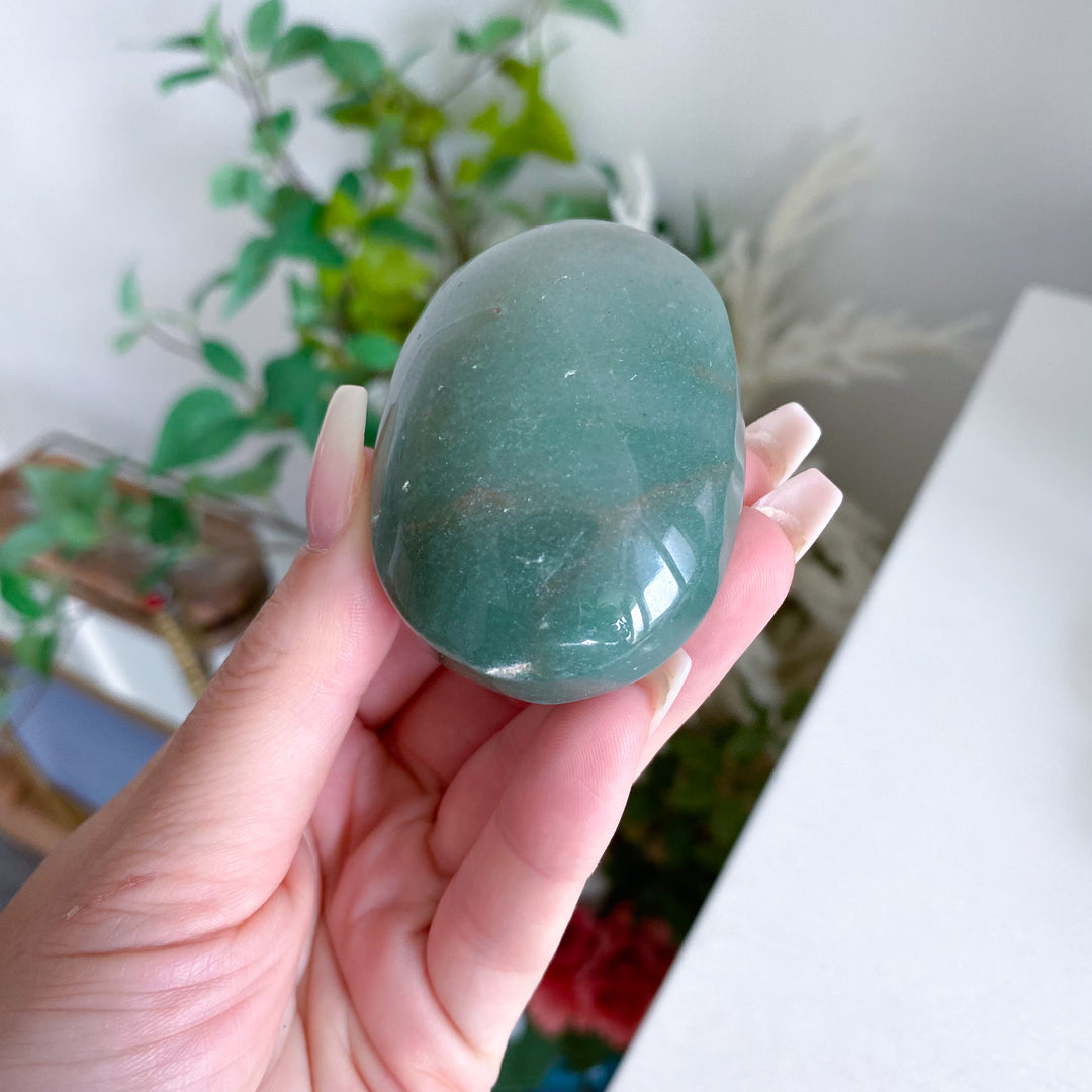 Green Aventurine Palm Stone 