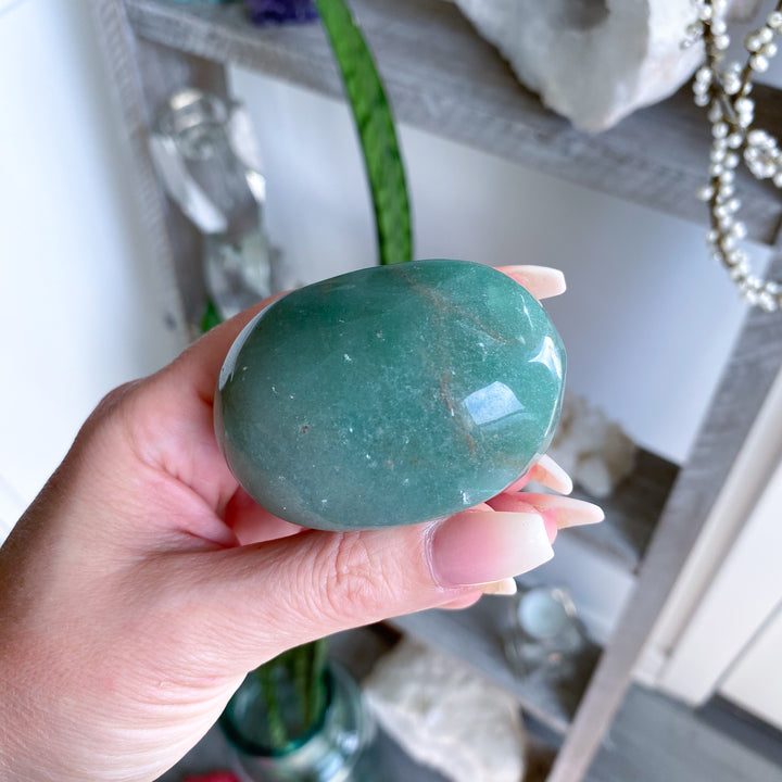 Green Aventurine Palm Stone 