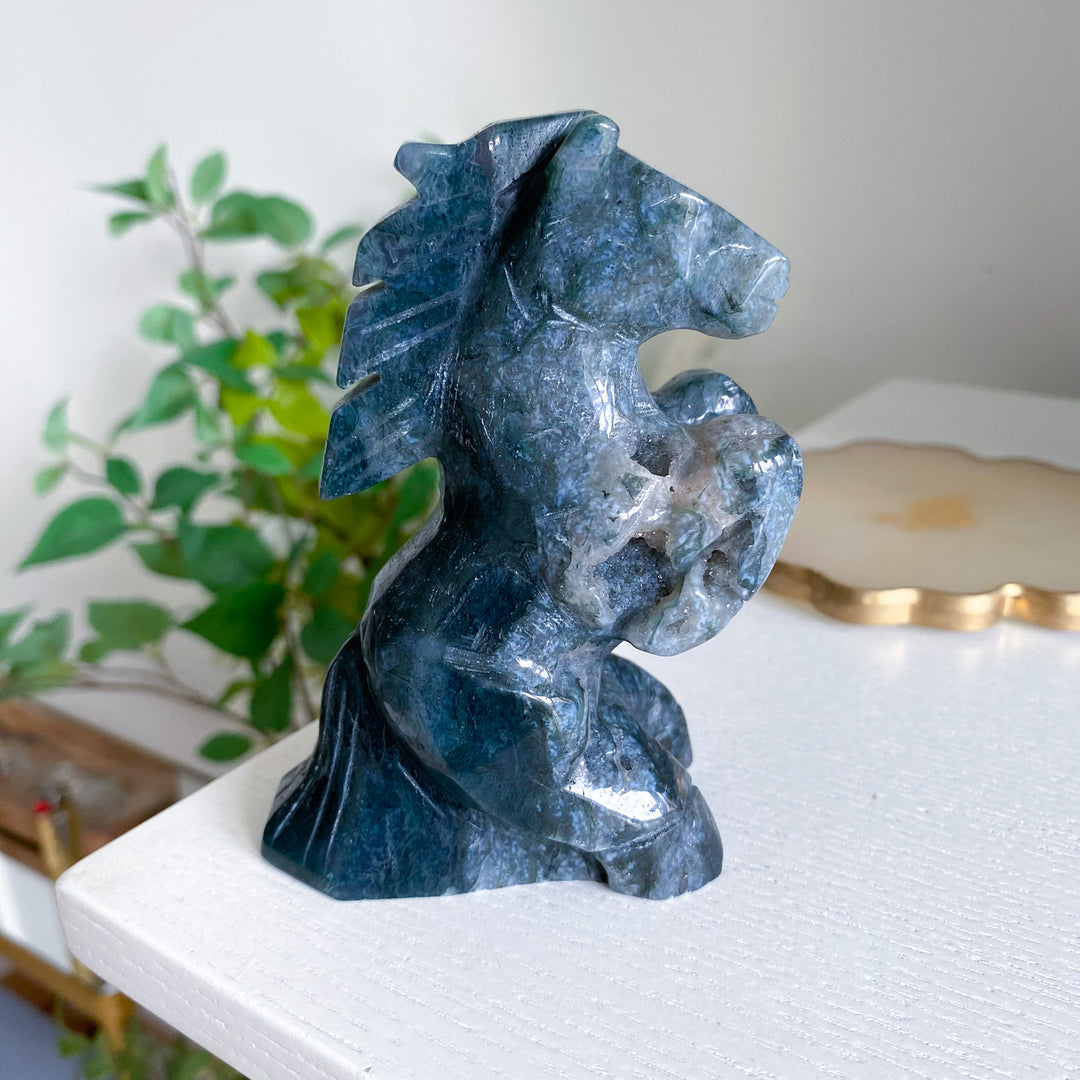 Dark Green Agate Horse 