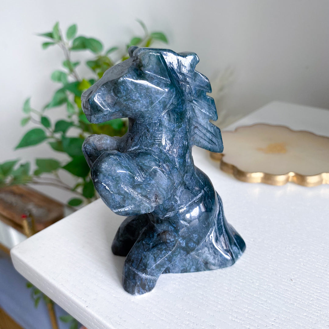 Dark Green Agate Horse 