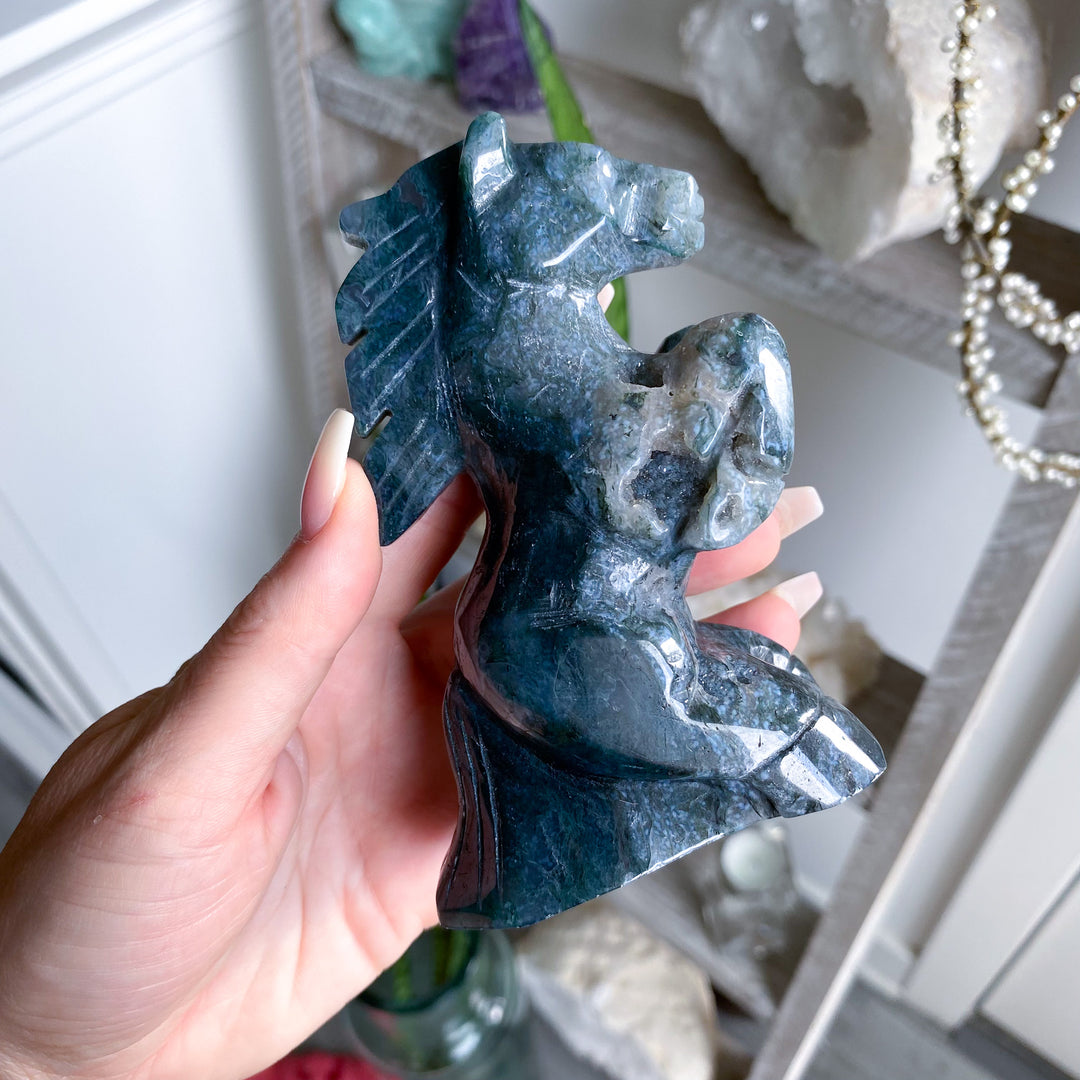 Dark Green Agate Horse 
